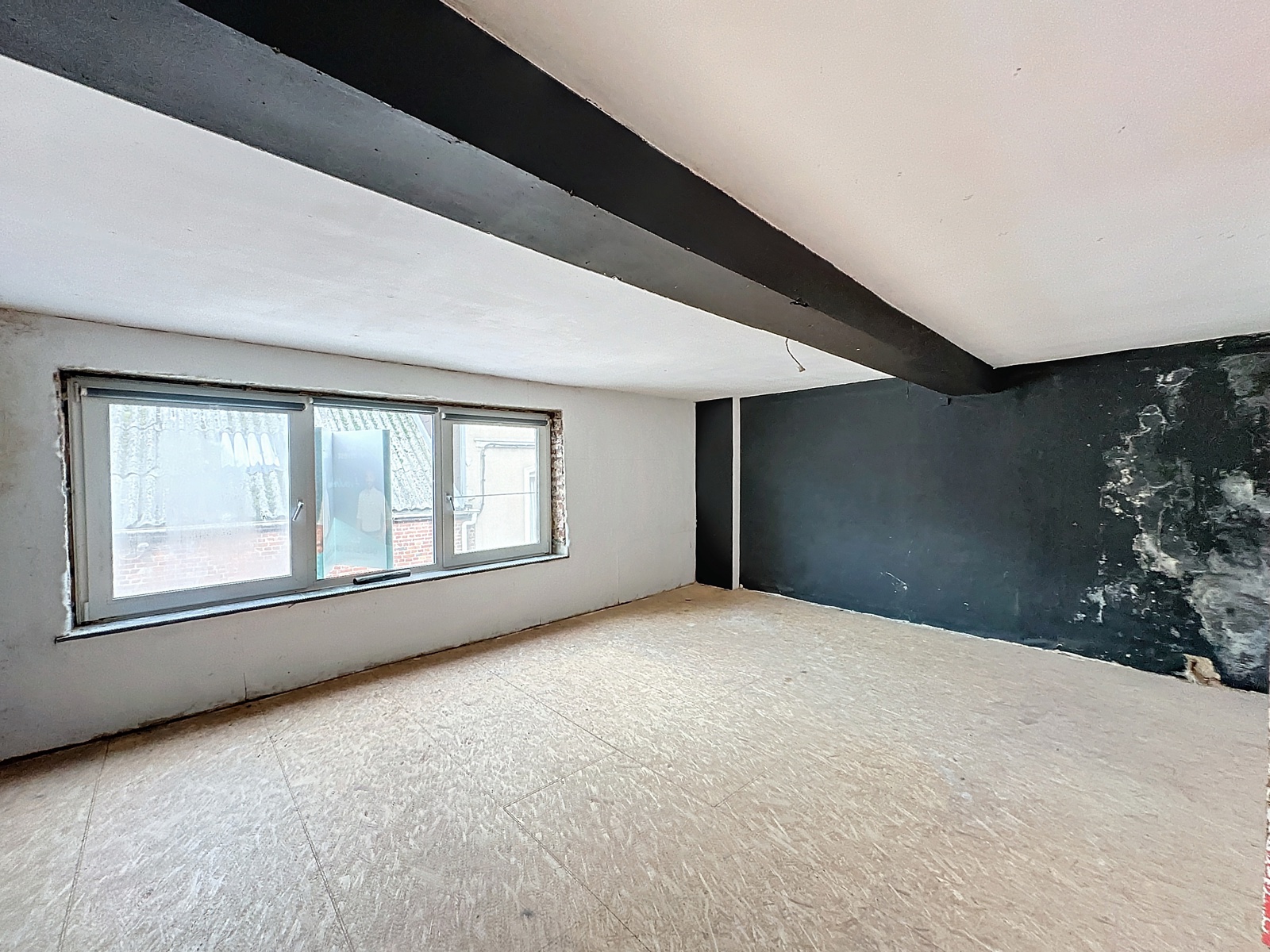 Photo 4 sur 4 pour Maison de quatre chambres à Enghien