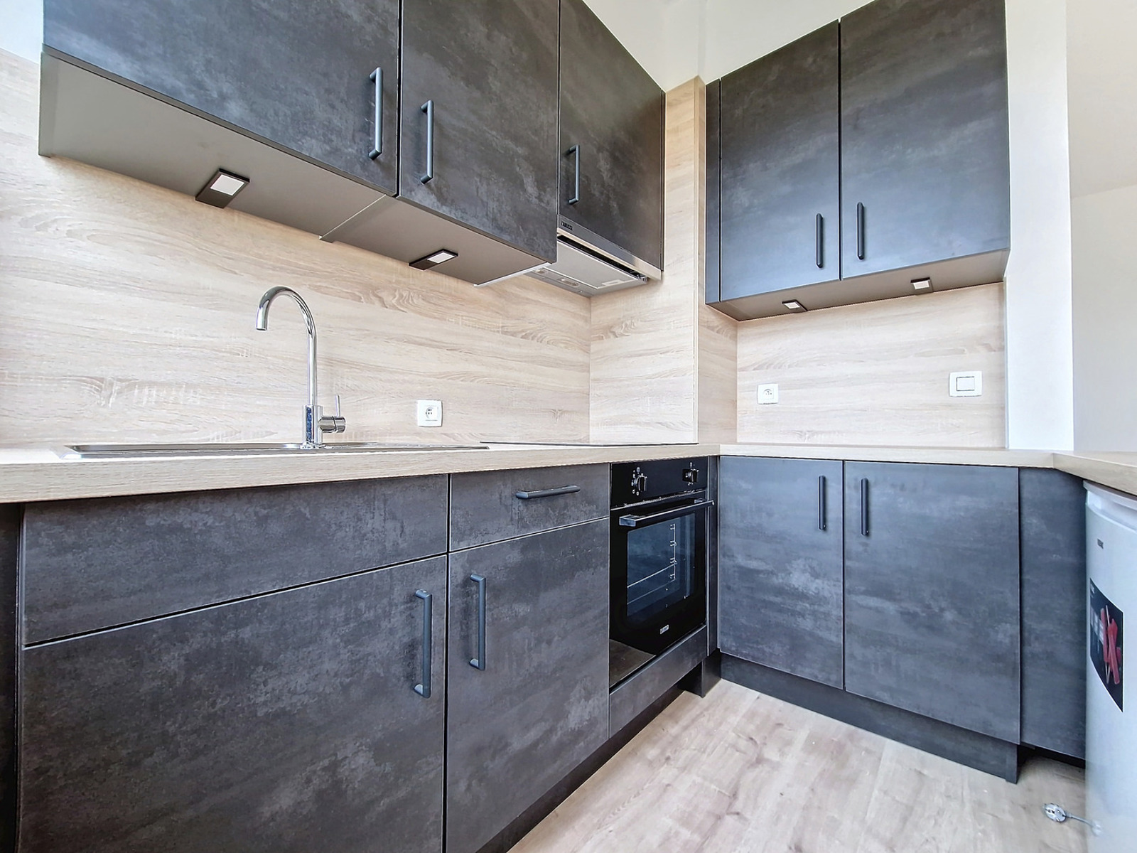 Picture 3 of 3 for Flat with one bedroom in Namur