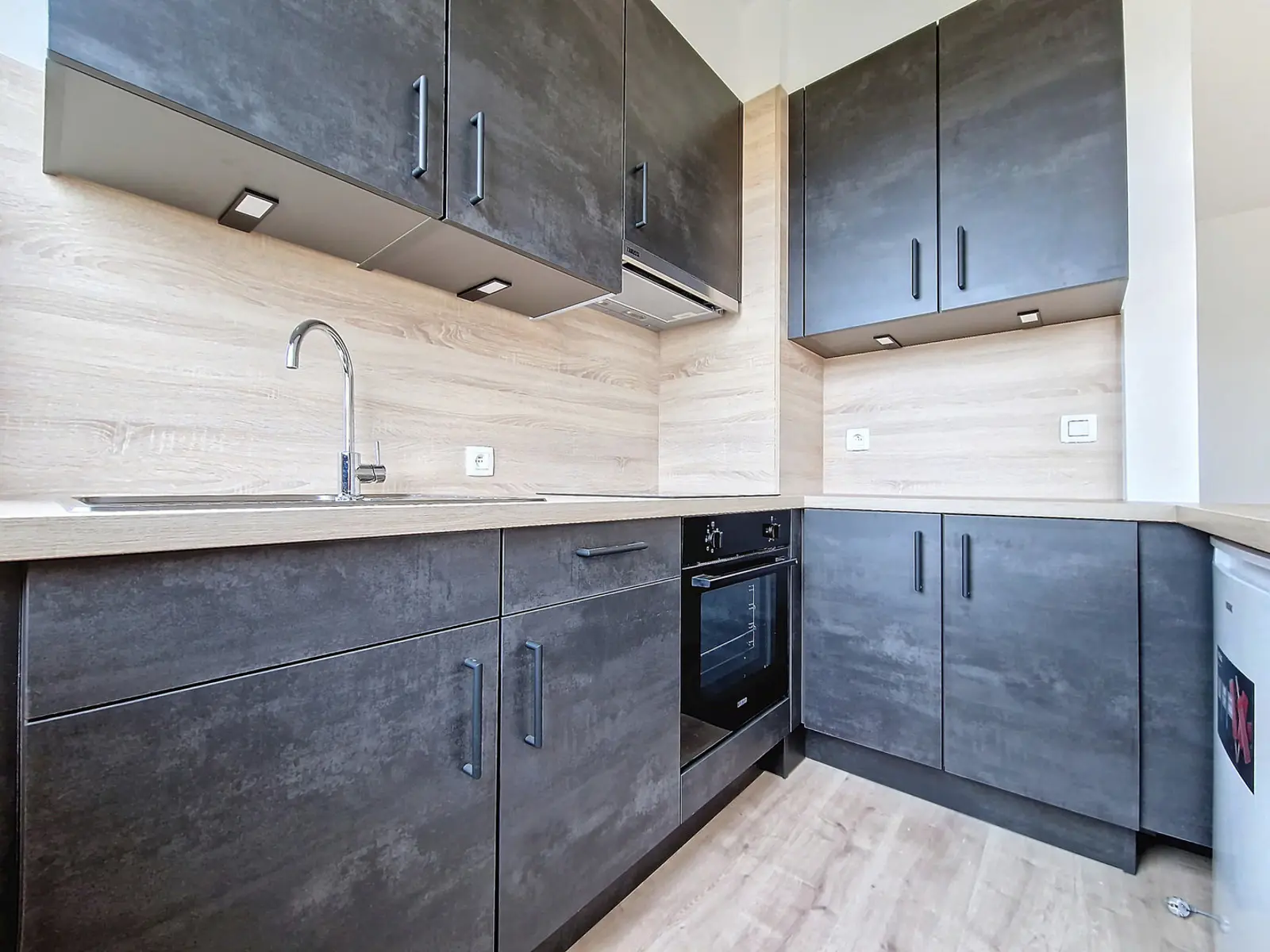 Picture 3 of 3 for Flat with one bedroom in Namur