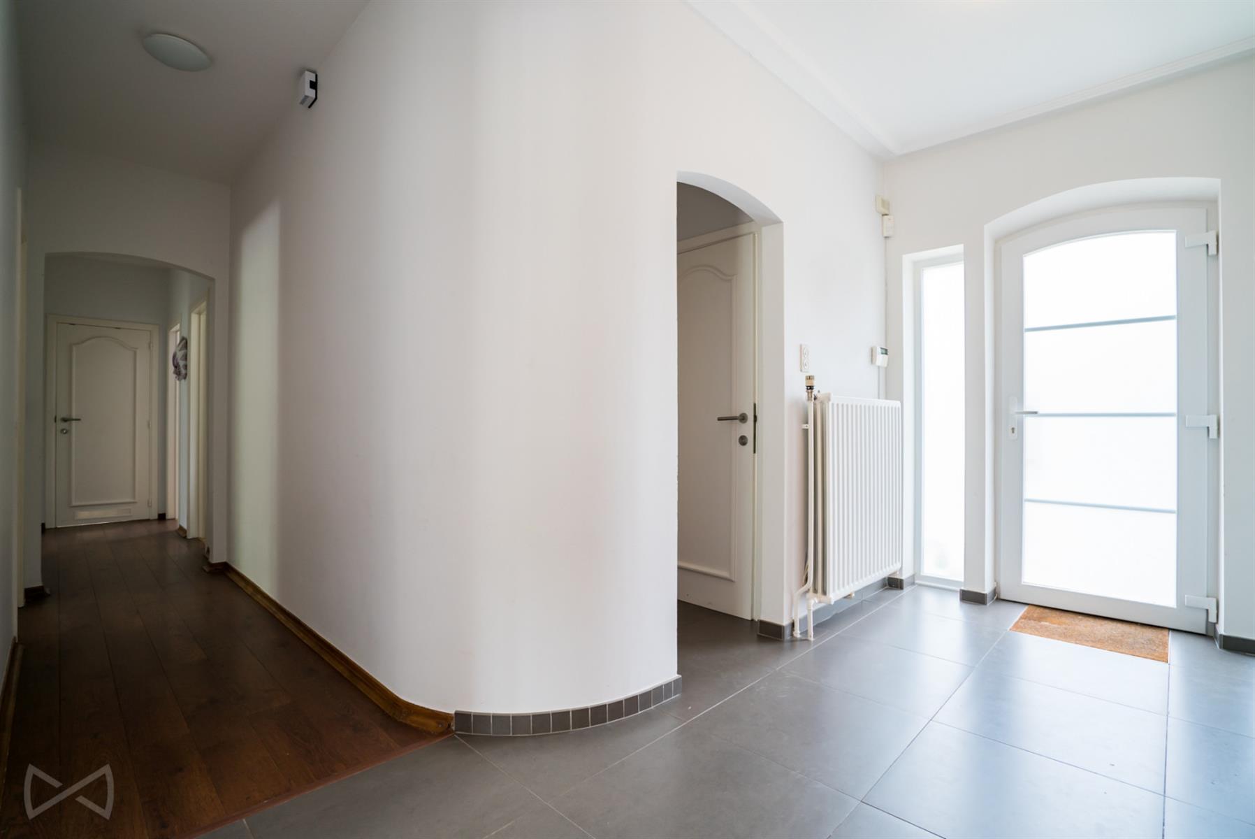 Photo 3 sur 4 pour Maison de cinq chambres à Rixensart