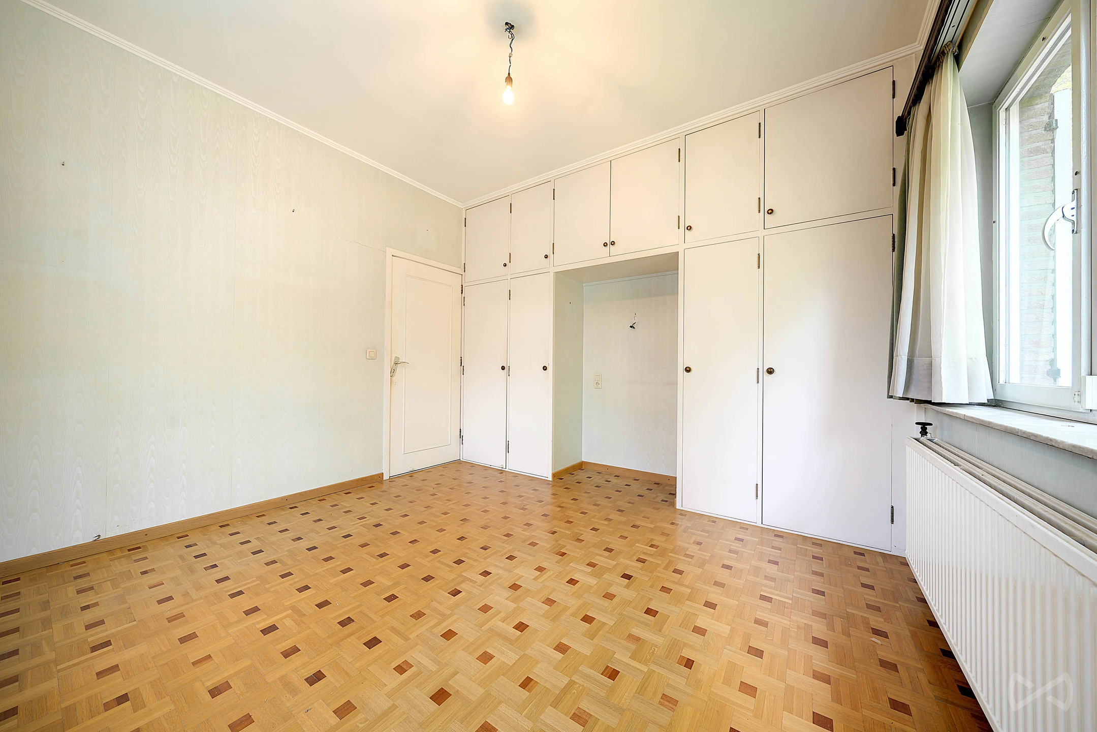 Picture 1 of 4 for House with six bedrooms in Anderlecht