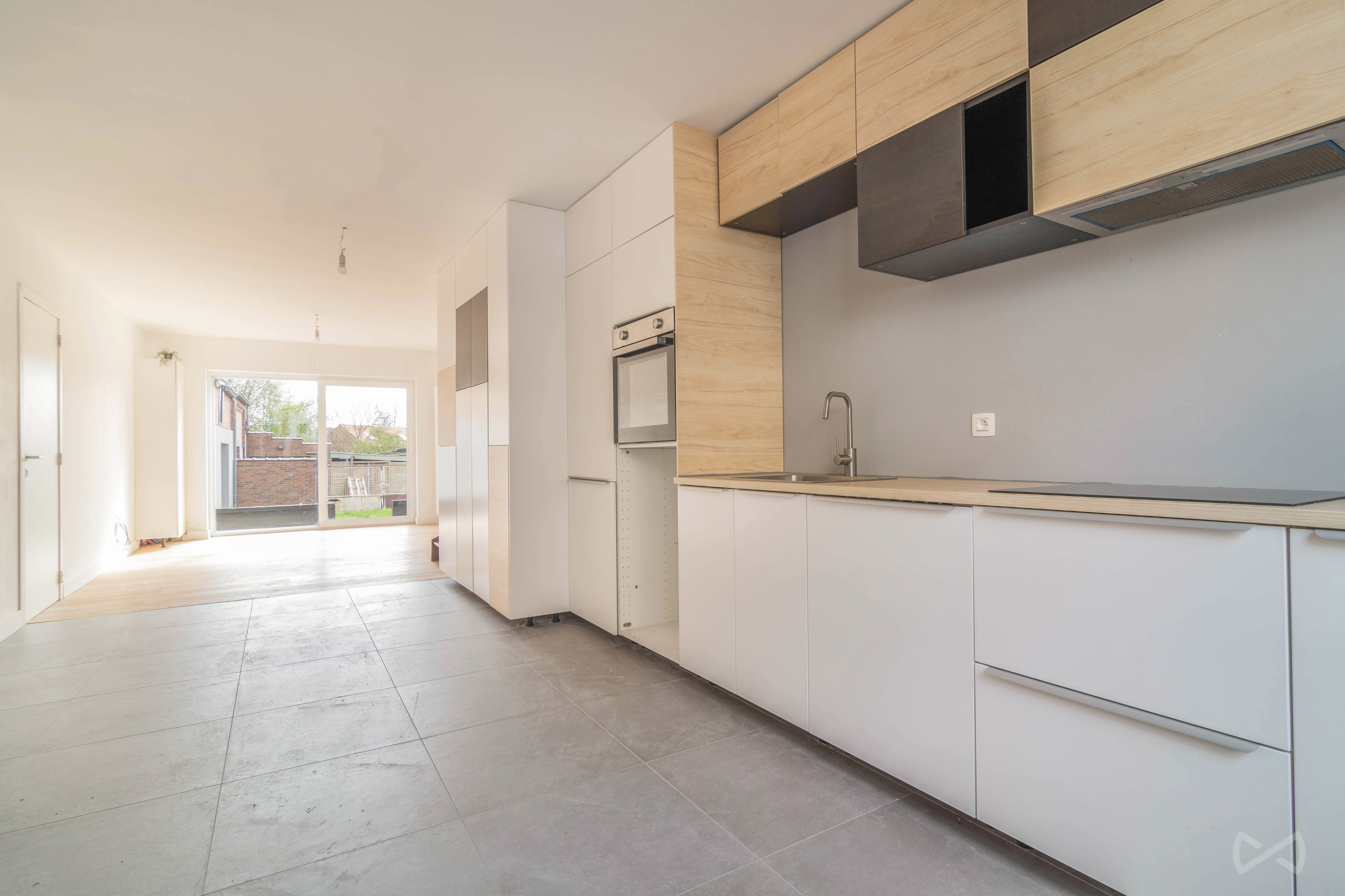 Foto 2 van 3 van Huis met zes slaapkamers in Leuven