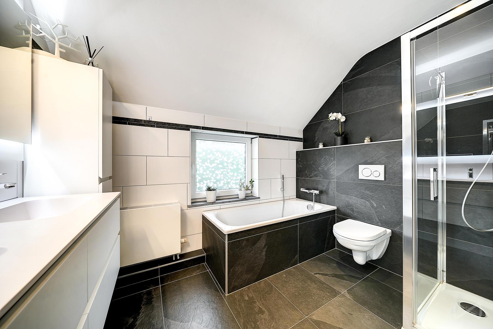 Picture 1 of 4 for Bel-etage with three bedrooms in Olne