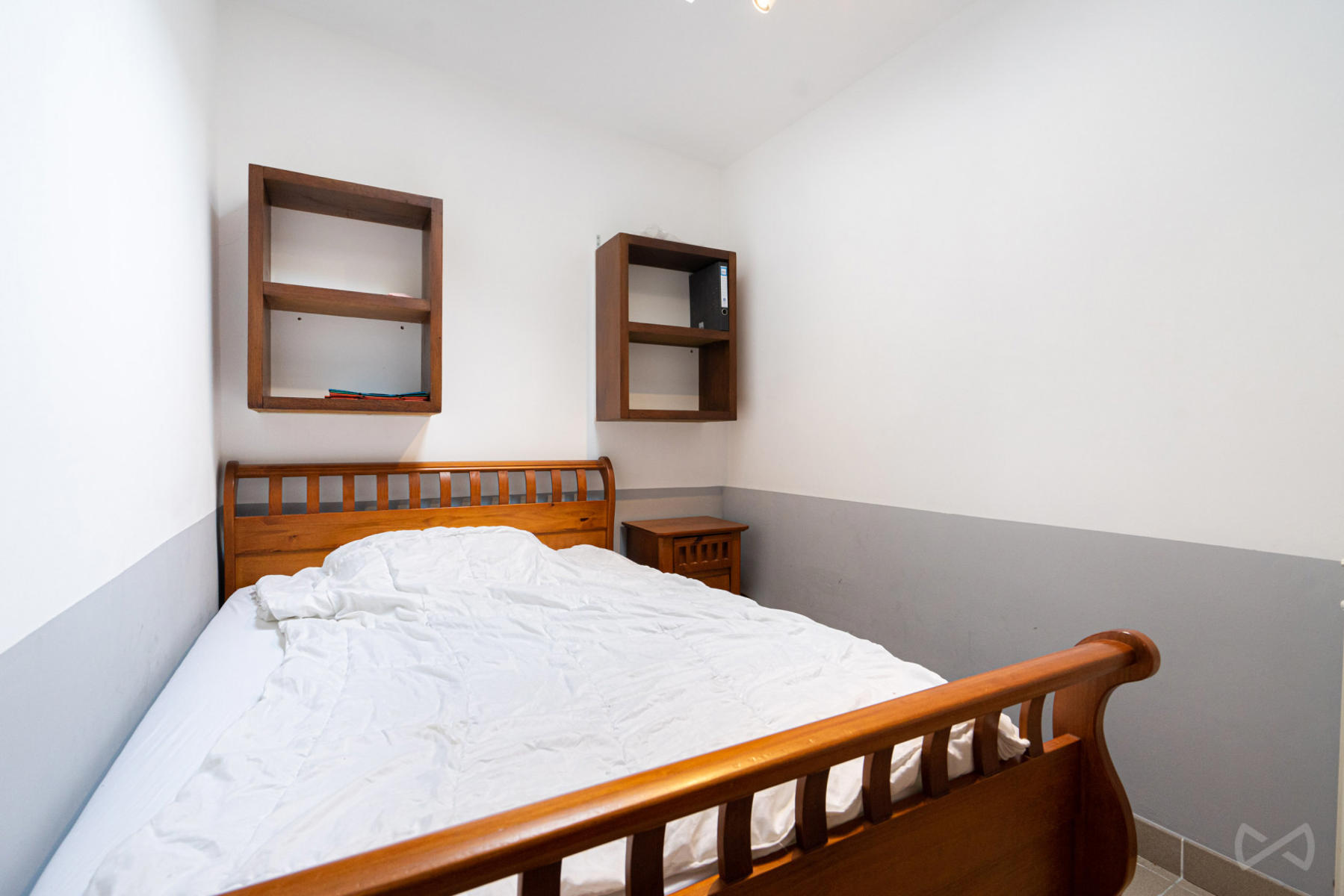 Foto 3 van 4 van Gebouw voor gemengd gebruik in Beauraing Winenne